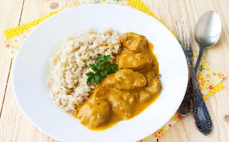 Imbirowa potrawka z kurczaka z menu beszamel